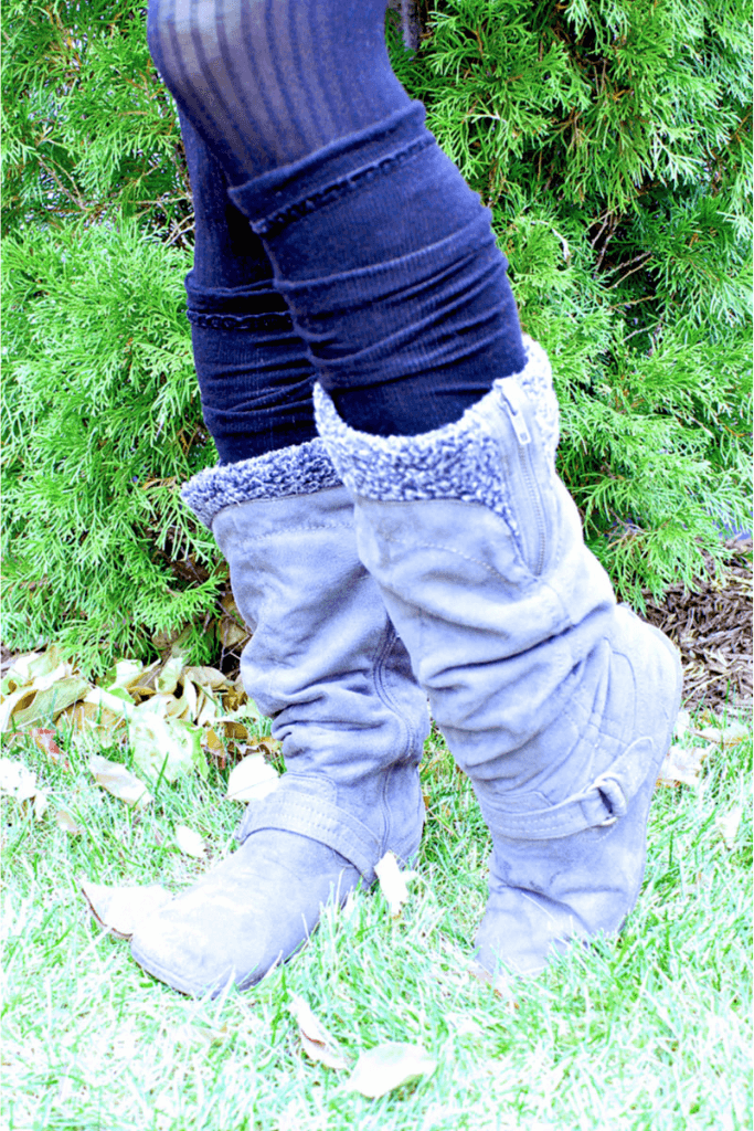 How to Make Simple DIY Leg Warmers Out of Old Socks - Two Ways!
