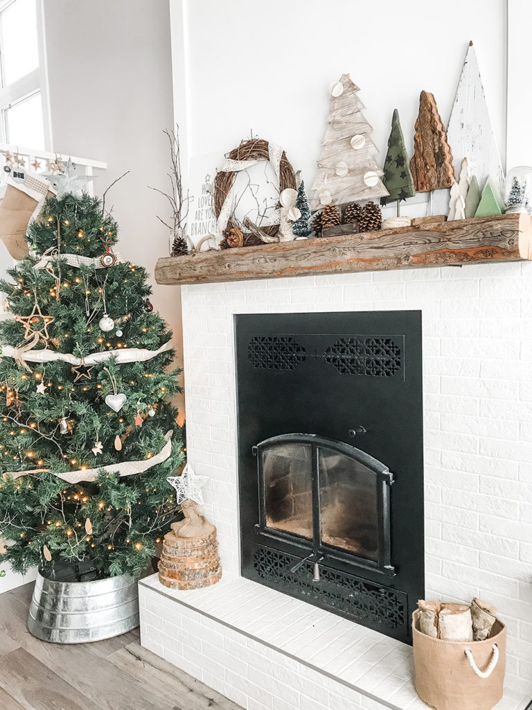 3 Simple + Sustainable Christmas Decor Ideas for Your Living Room