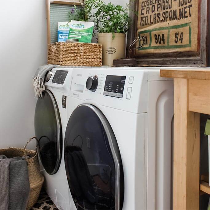 https://www.ofhousesandtrees.com/wp-content/uploads/2022/10/small-laundry-room-makeover-ideas-683x683-COMPRESSED.jpg